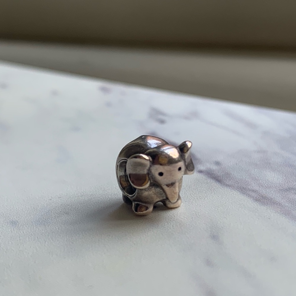 Pandora elephant bead